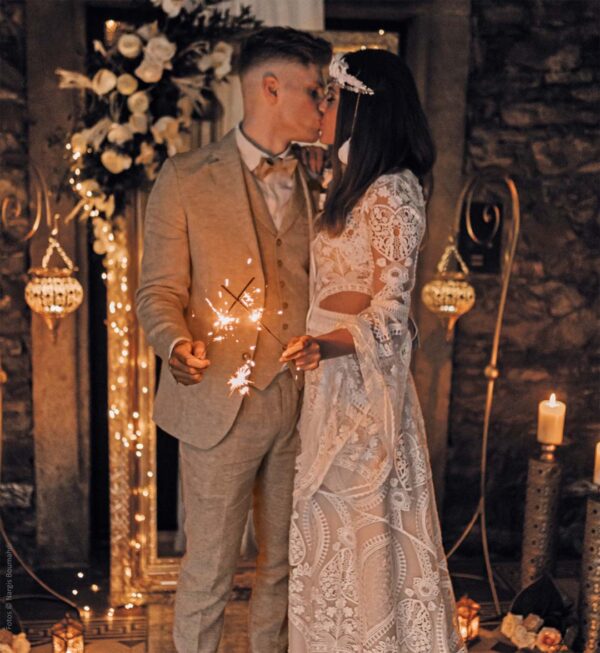 Kastell-Wedding-2023-Bräutigam-Anzug-A17_A_Kastell-Fb-2536-71_AP-MEN-Bräutigam-Ausstatter-Singen