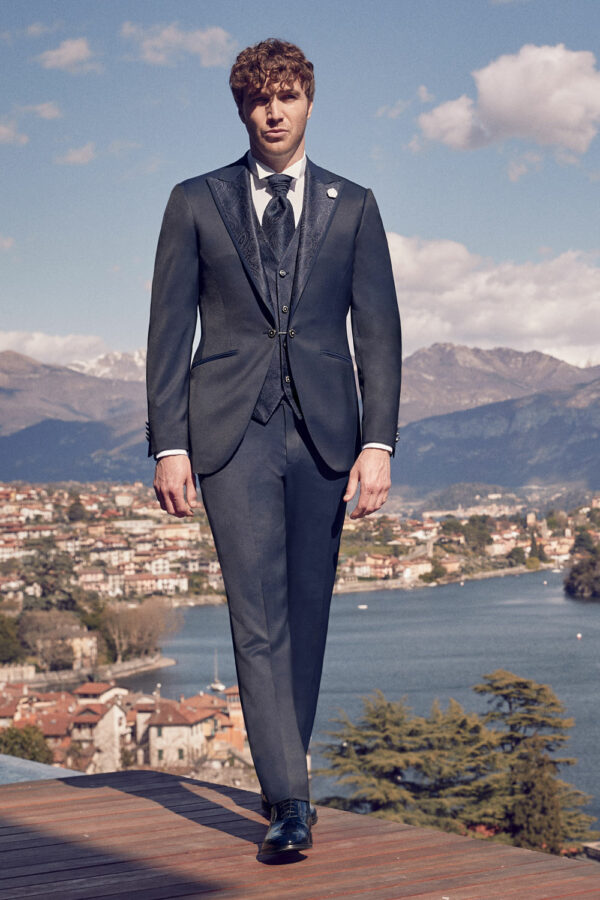 Luigi Bianchi Cerimonia 2024 Bräutigam Anzug look 16 CERIMONIA 1491 R3 AP MEN Bräutigam Ausstatter Herrenmode Singen