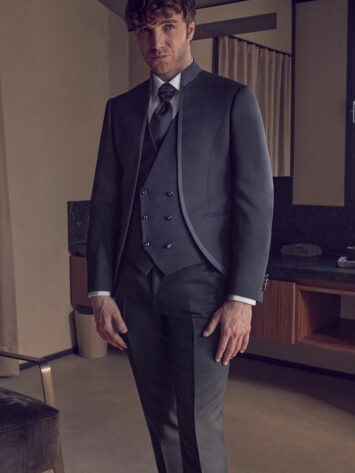 Luigi Bianchi Cerimonia 2024 Bräutigam Anzug look 20 CERIMONIA 1817 R3 AP MEN Bräutigam Ausstatter Herrenmode Singen