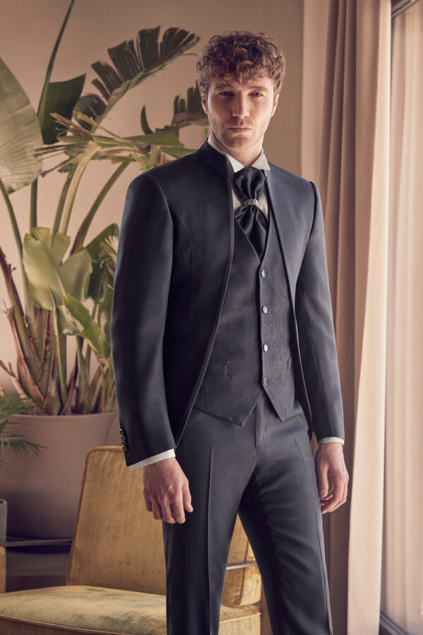 Luigi Bianchi Cerimonia 2024 Bräutigam Anzug look 4 CERIMONIA 0297 R2 AP MEN Bräutigam Ausstatter Herrenmode Singen